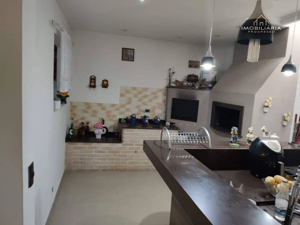 Sobrado, 4 quartos, 200 m² - Foto 4