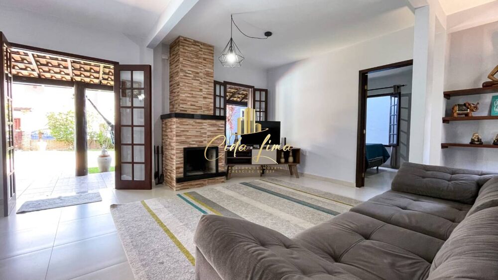 Casa, 3 quartos, 228 m² - Foto 3