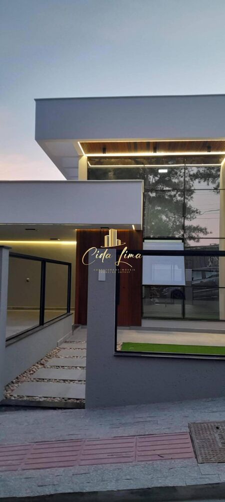Casa à venda com 3 quartos, 202m² - Foto 5