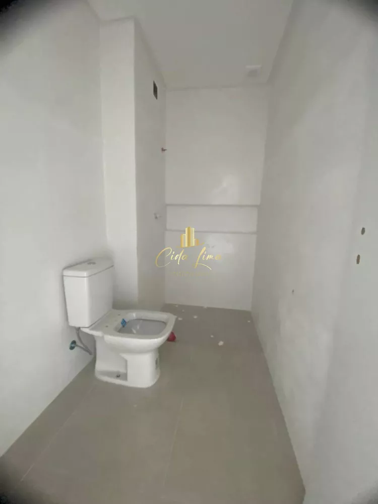 Apartamento à venda com 3 quartos, 134m² - Foto 4