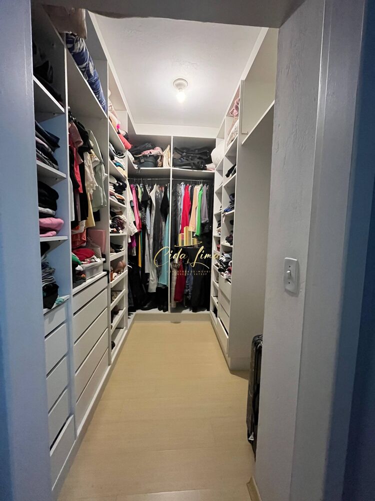 Casa à venda com 4 quartos, 160m² - Foto 4