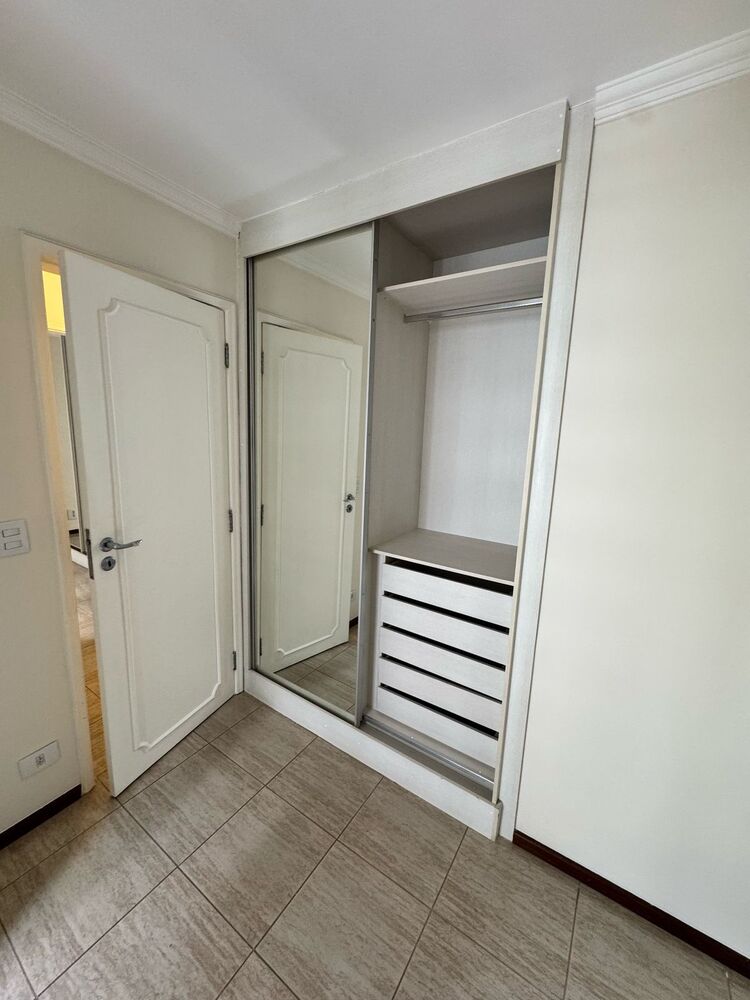 Apartamento para alugar com 4 quartos, 96m² - Foto 7
