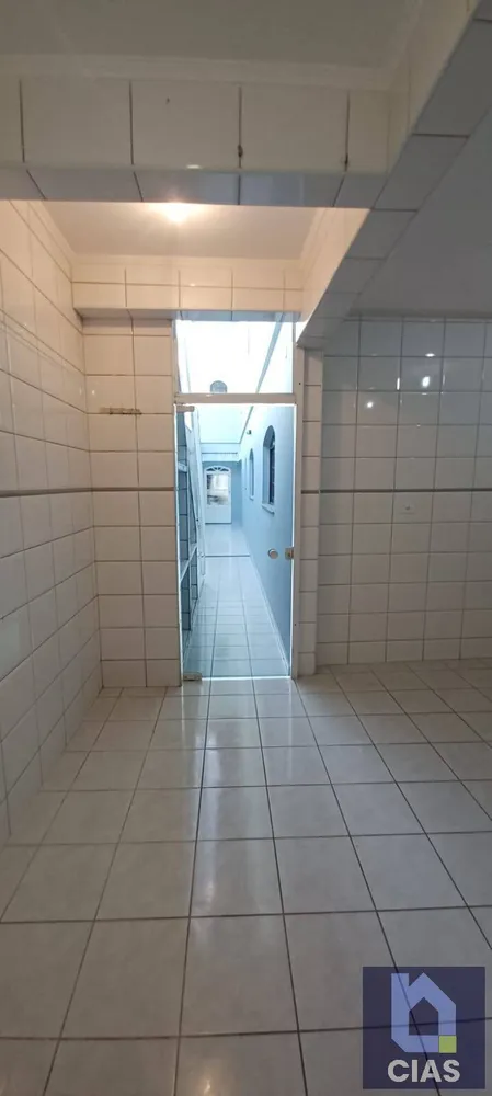 Sobrado, 3 quartos, 235 m² - Foto 2