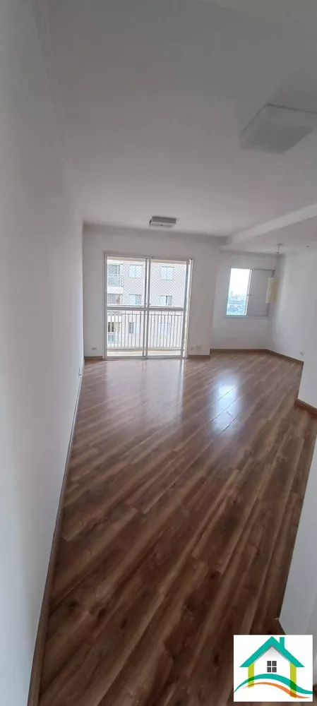 Apartamento à venda com 2 quartos, 63m² - Foto 1