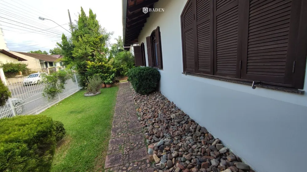 Casa, 3 quartos, 270 m² - Foto 13