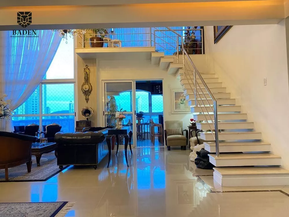 Apartamento, 3 quartos, 252 m² - Foto 4
