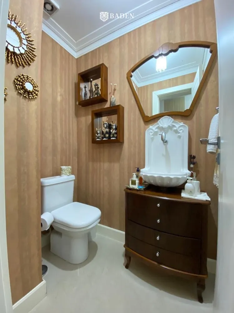 Apartamento, 3 quartos, 252 m² - Foto 7