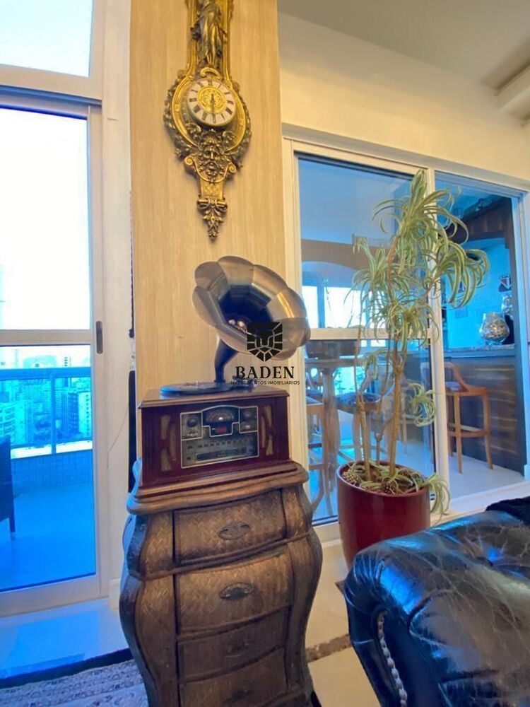 Apartamento, 3 quartos, 252 m² - Foto 8