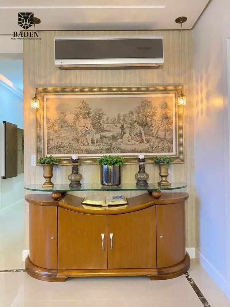 Apartamento, 3 quartos, 252 m² - Foto 3