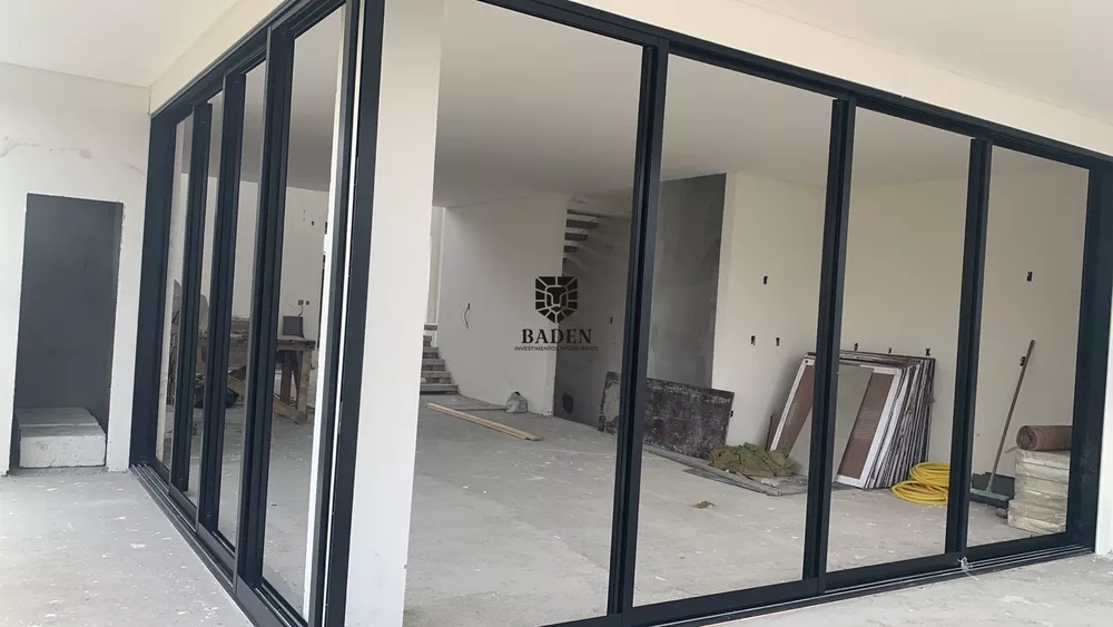 Casa à venda com 4 quartos, 440m² - Foto 6