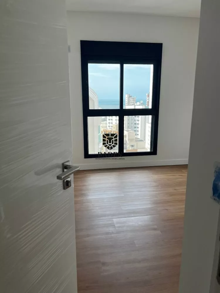 Apartamento à venda com 4 quartos, 149m² - Foto 5