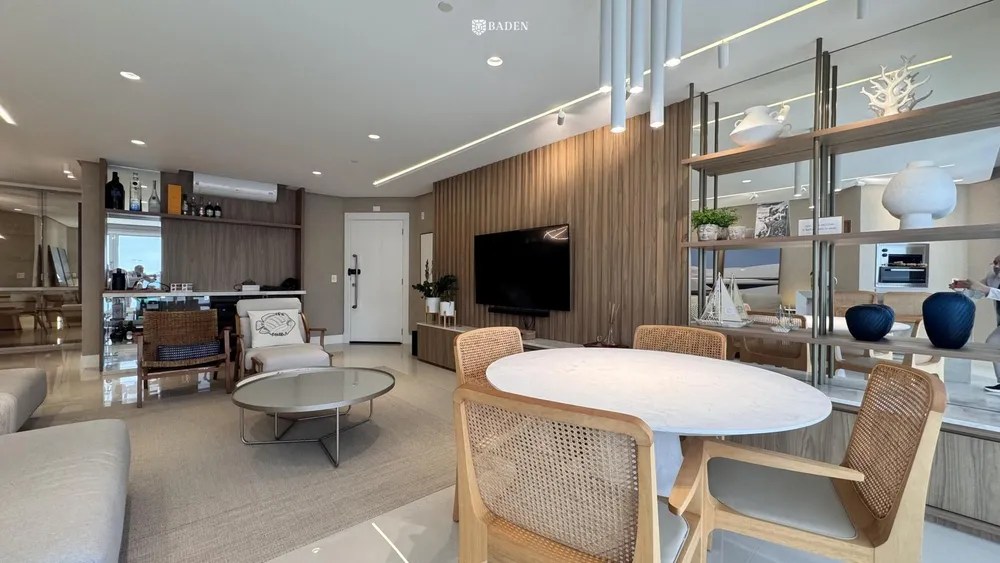 Apartamento, 3 quartos, 164 m² - Foto 2