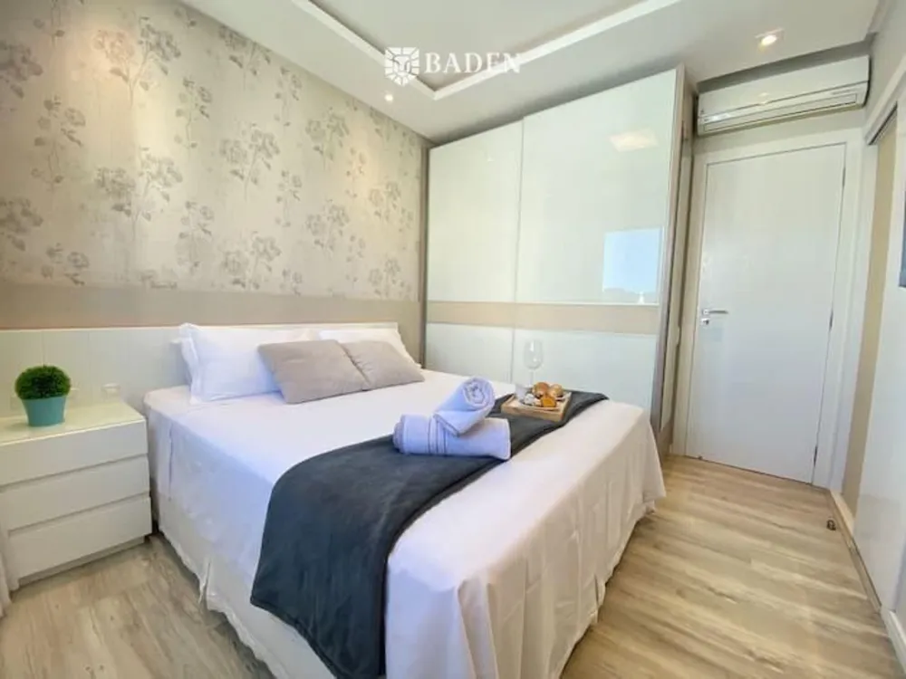 Apartamento, 3 quartos, 130 m² - Foto 2