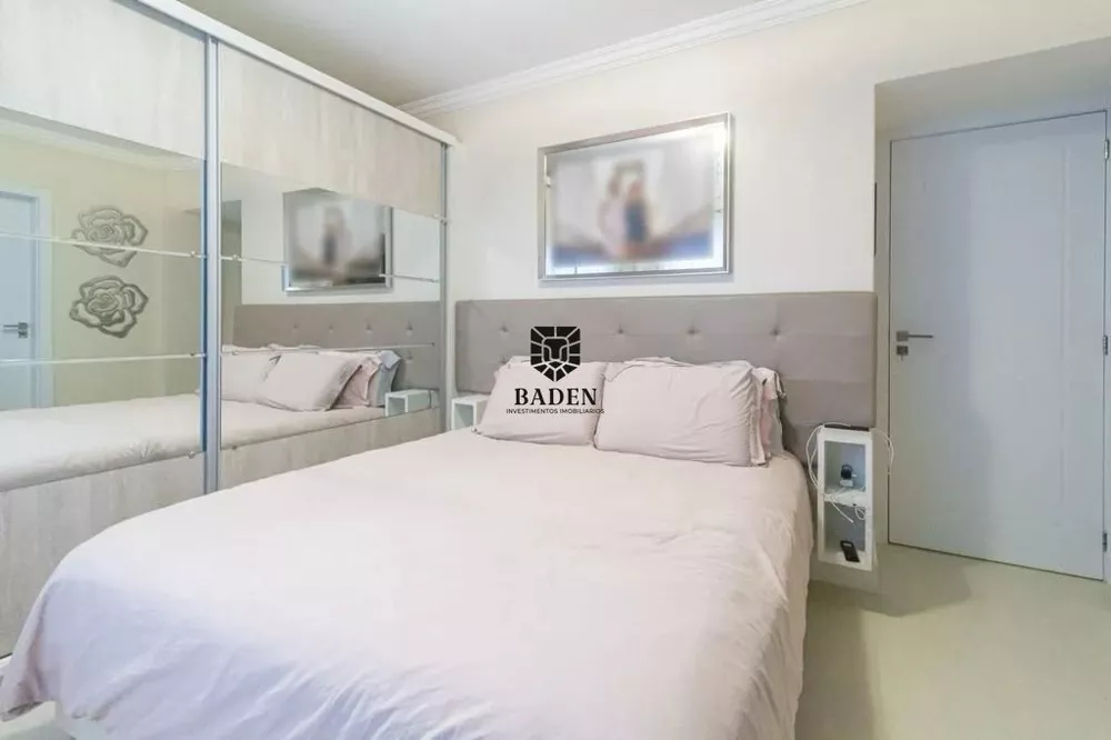 Apartamento à venda com 3 quartos, 131m² - Foto 8