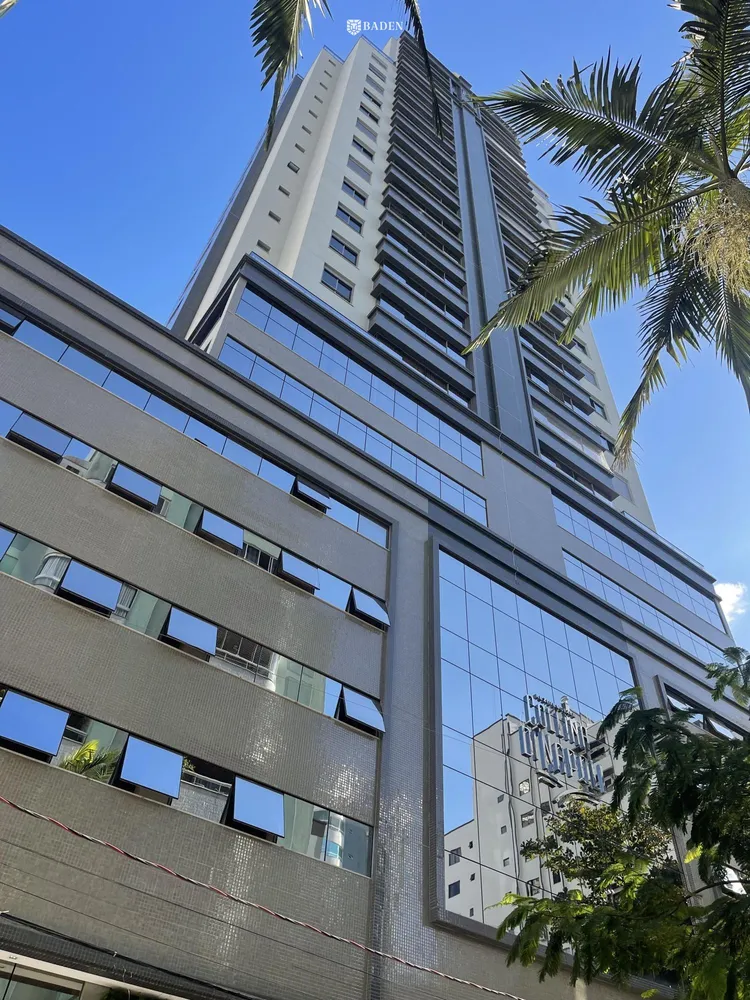 Apartamento, 3 quartos, 130 m² - Foto 1