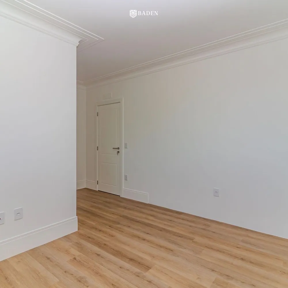 Apartamento, 3 quartos, 143 m² - Foto 1