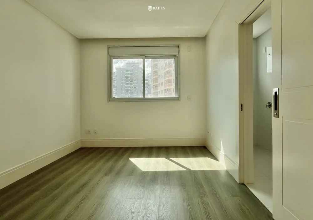 Apartamento, 3 quartos, 162 m² - Foto 5