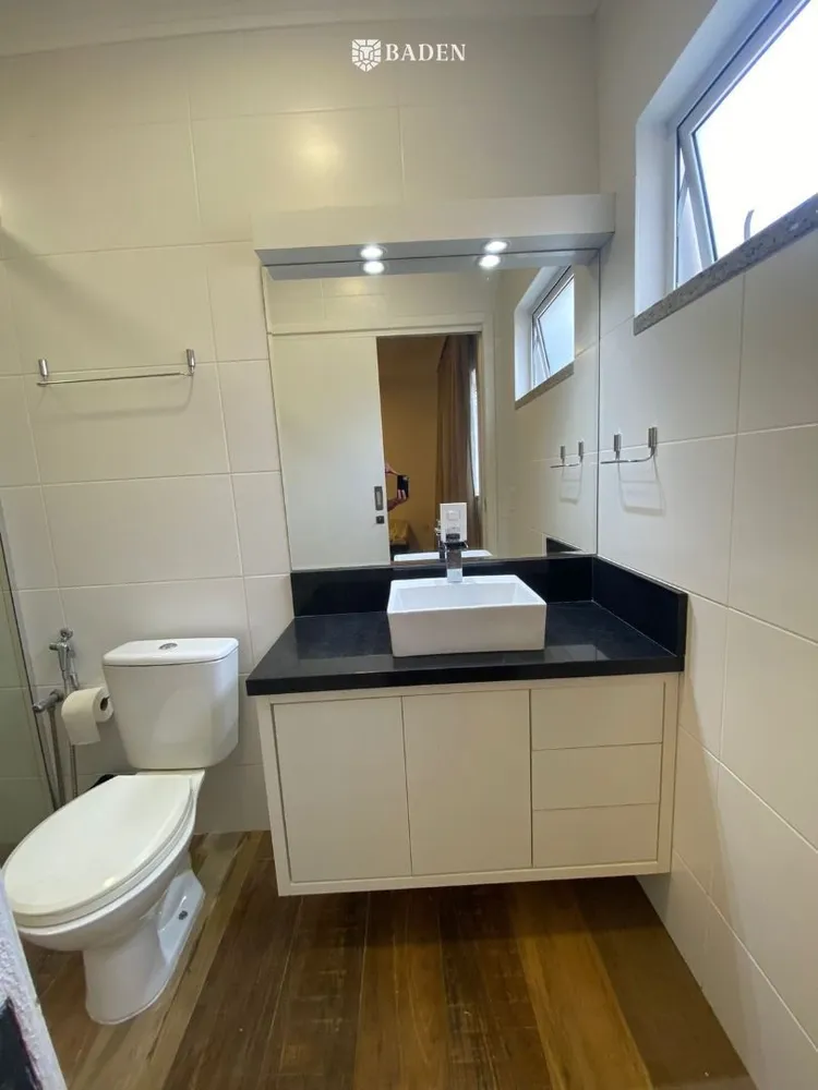 Casa, 3 quartos, 220 m² - Foto 32