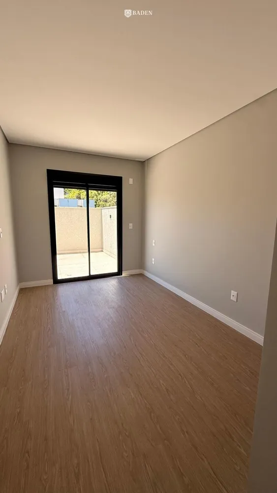 Apartamento, 3 quartos, 136 m² - Foto 2