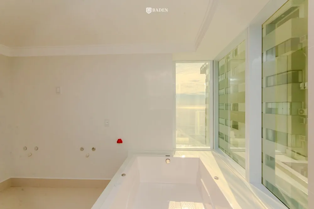Apartamento, 4 quartos, 194 m² - Foto 4