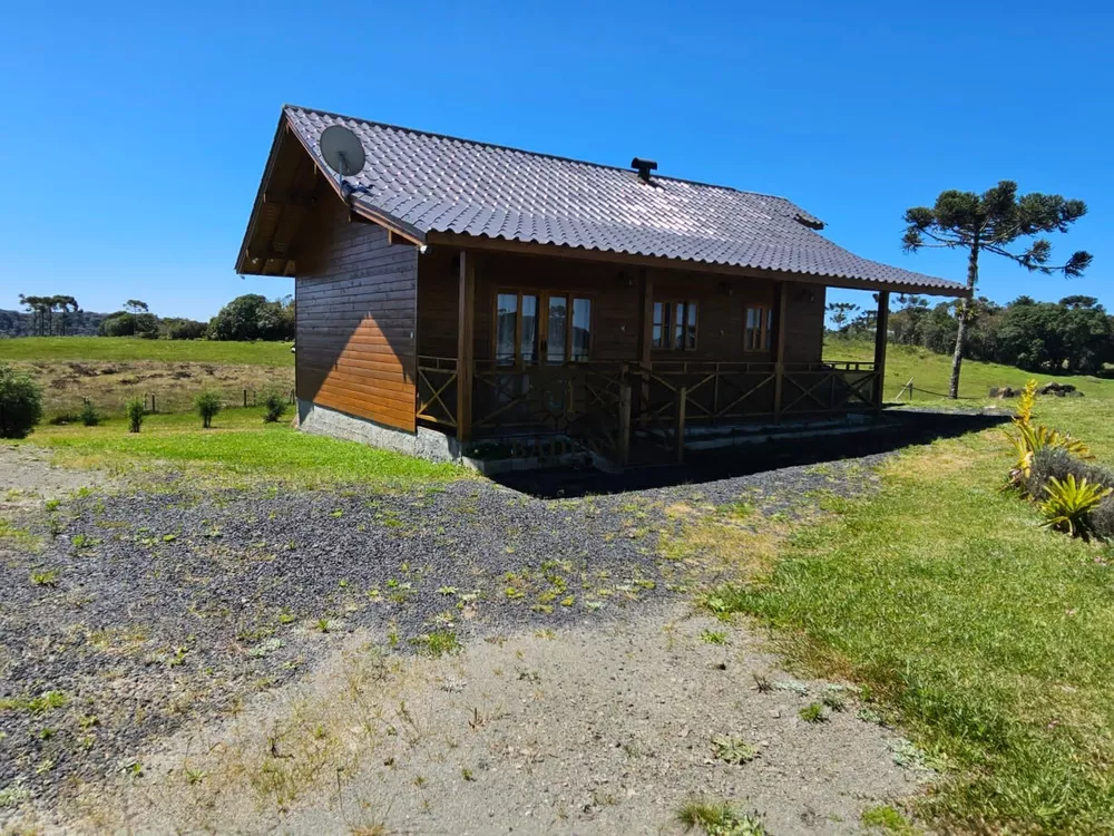 Fazenda à venda com 2 quartos, 40000m² - Foto 1