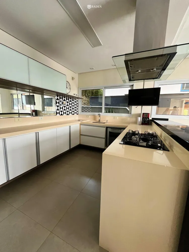 Casa, 4 quartos, 220 m² - Foto 18