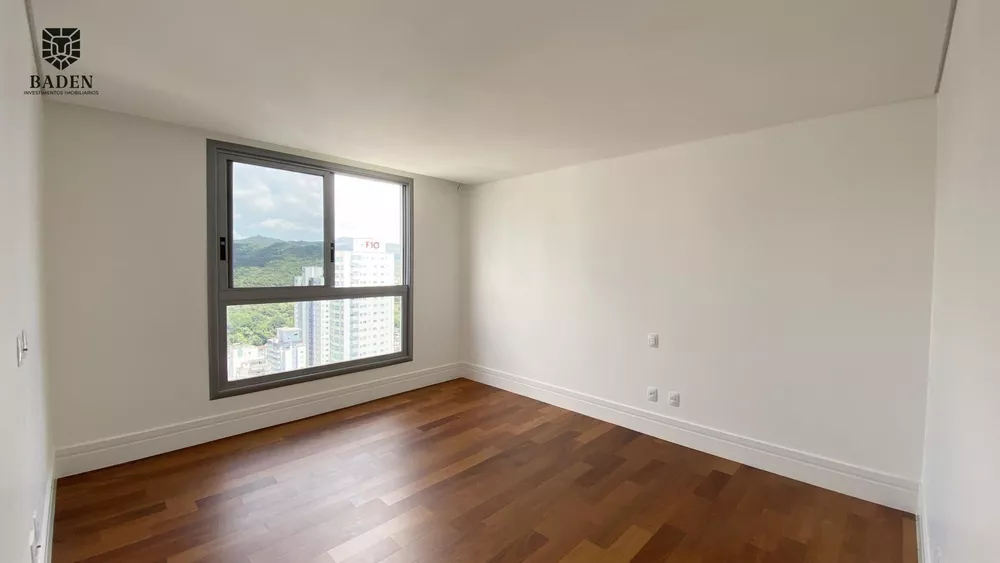 Apartamento, 5 quartos, 307 m² - Foto 3
