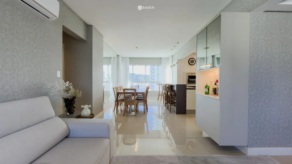 Apartamento, 3 quartos, 135 m² - Foto 2