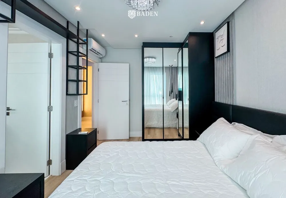 Apartamento, 3 quartos, 138 m² - Foto 1