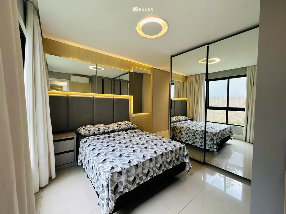 Apartamento, 2 quartos, 104 m² - Foto 1