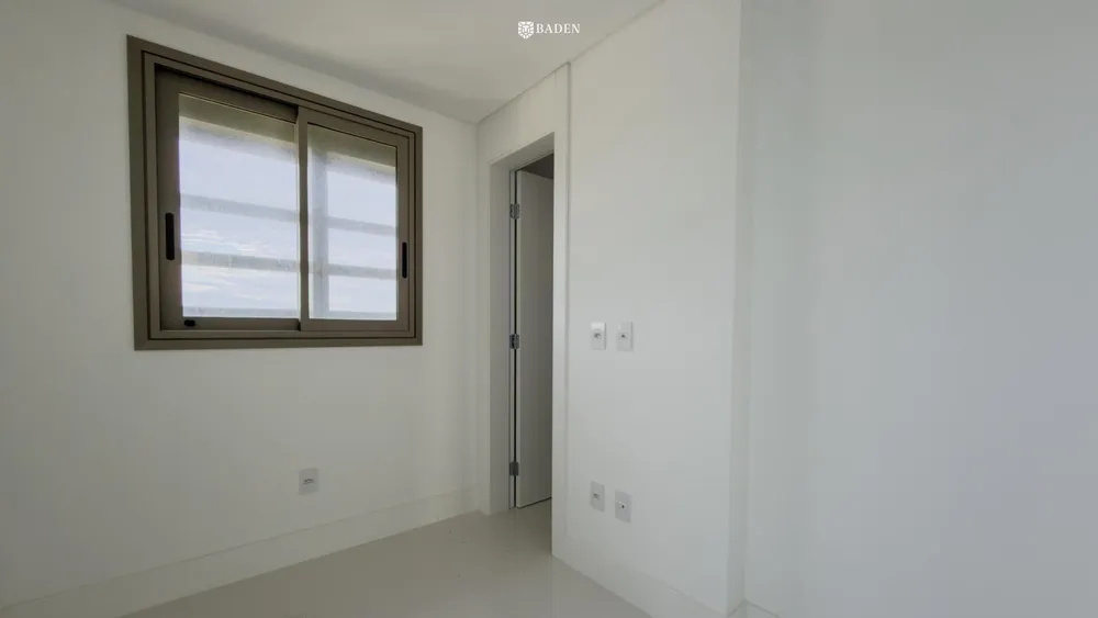 Apartamento, 4 quartos, 261 m² - Foto 13