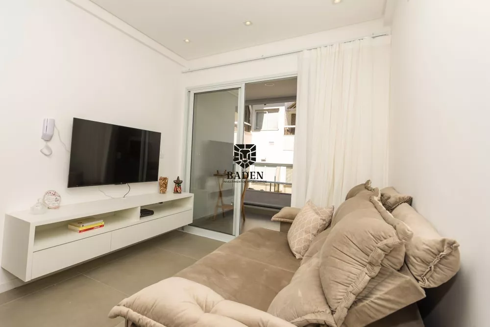 Apartamento à venda com 2 quartos, 62m² - Foto 2