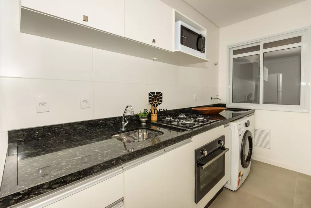 Apartamento à venda com 2 quartos, 62m² - Foto 8