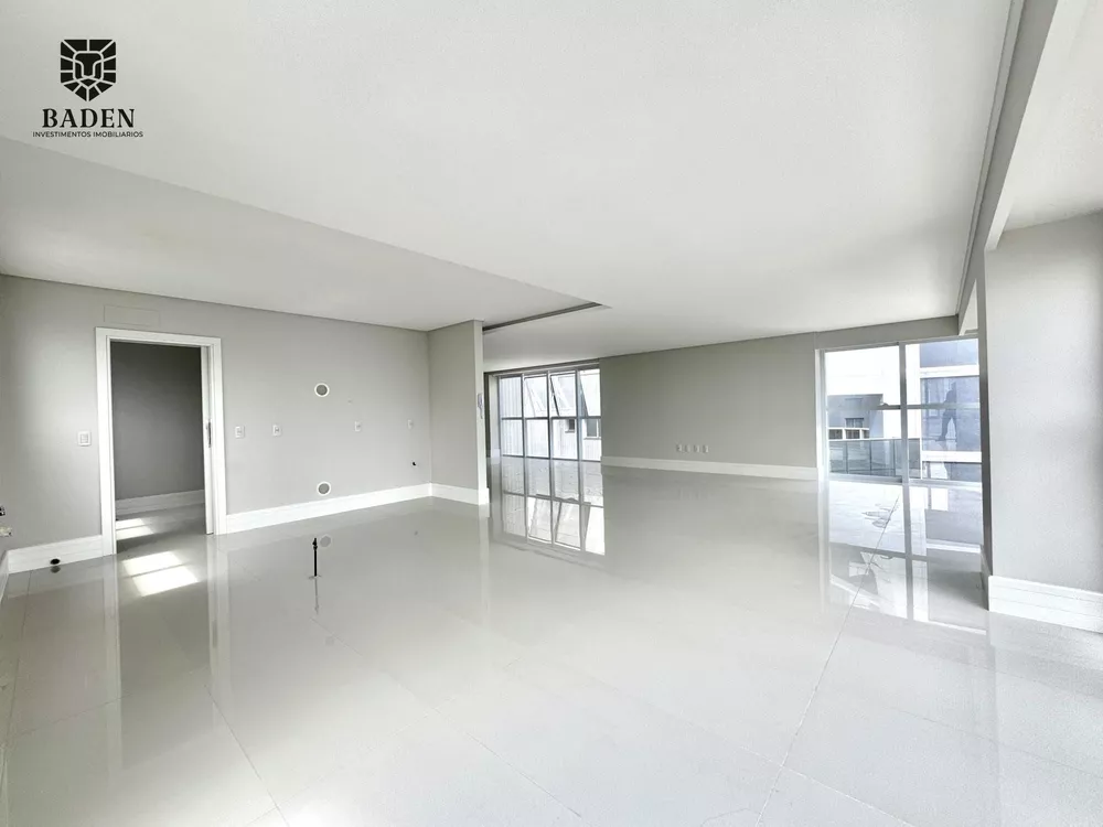 Apartamento, 4 quartos, 237 m² - Foto 4