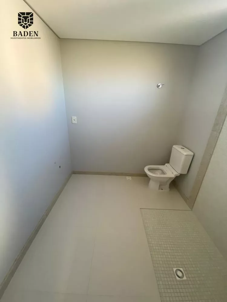 Apartamento, 3 quartos, 136 m² - Foto 4