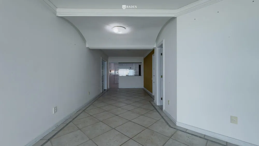 Apartamento, 3 quartos, 185 m² - Foto 1