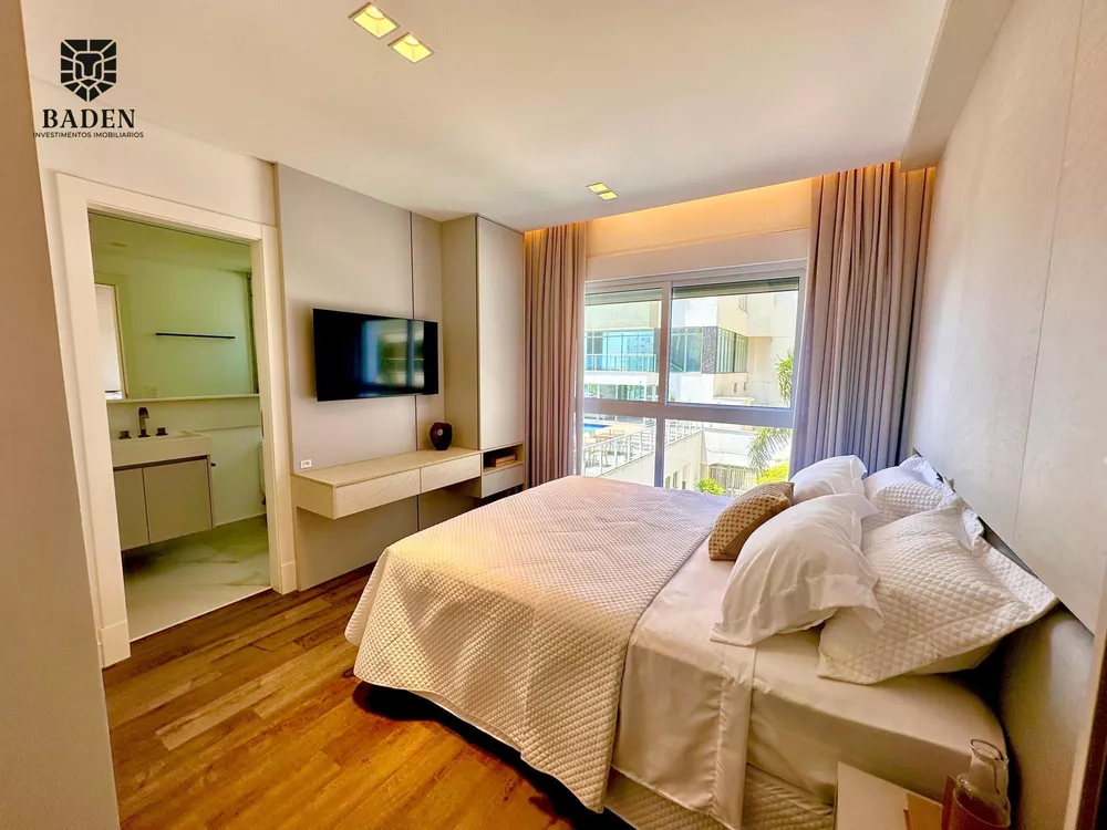 Apartamento, 4 quartos, 210 m² - Foto 4