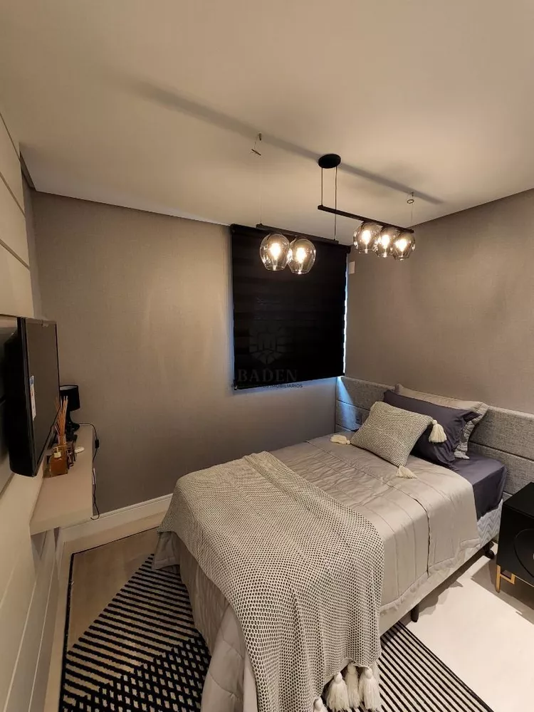 Apartamento à venda com 3 quartos, 115m² - Foto 6