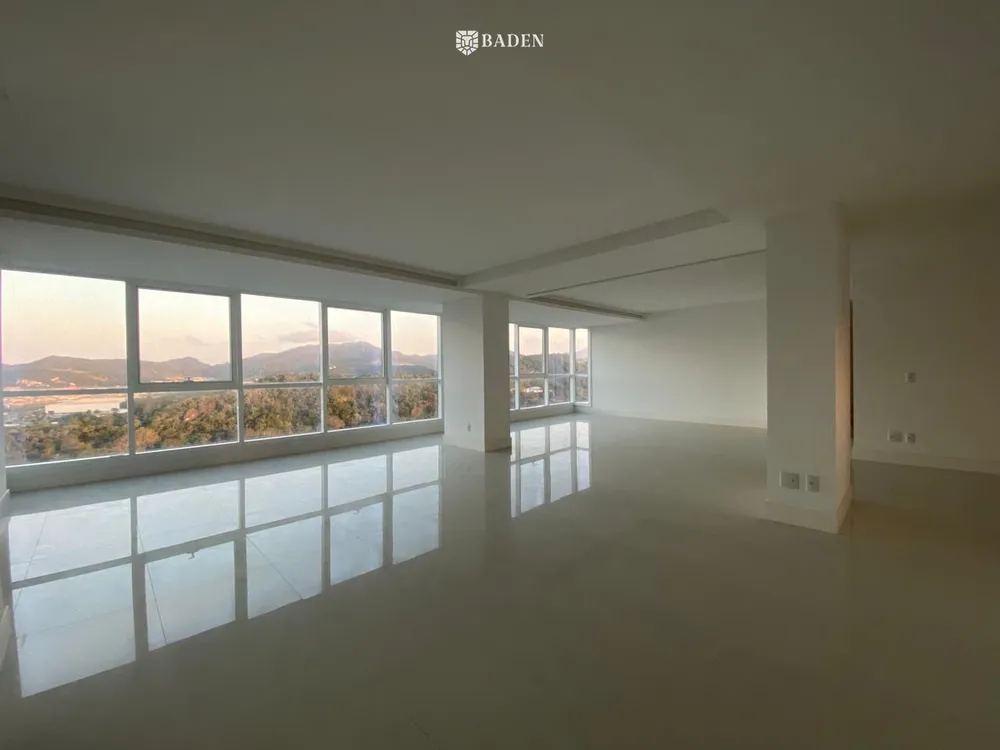 Apartamento, 3 quartos, 190 m² - Foto 4