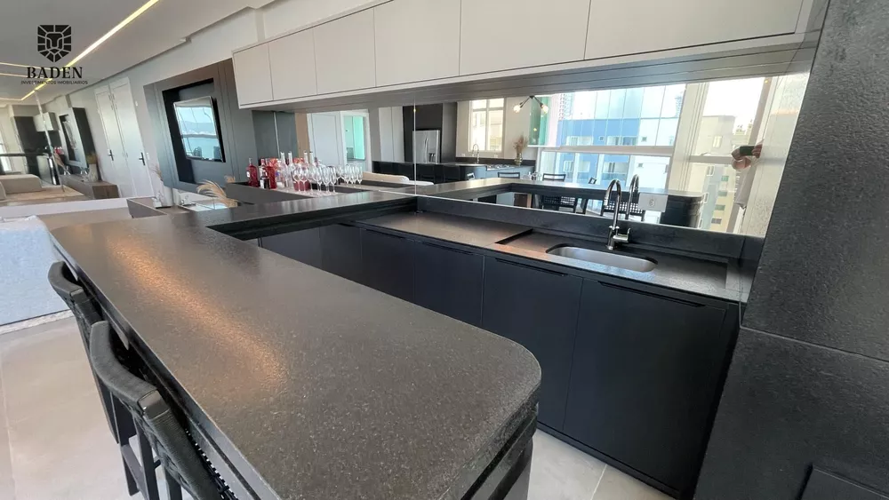 Apartamento, 3 quartos, 127 m² - Foto 1