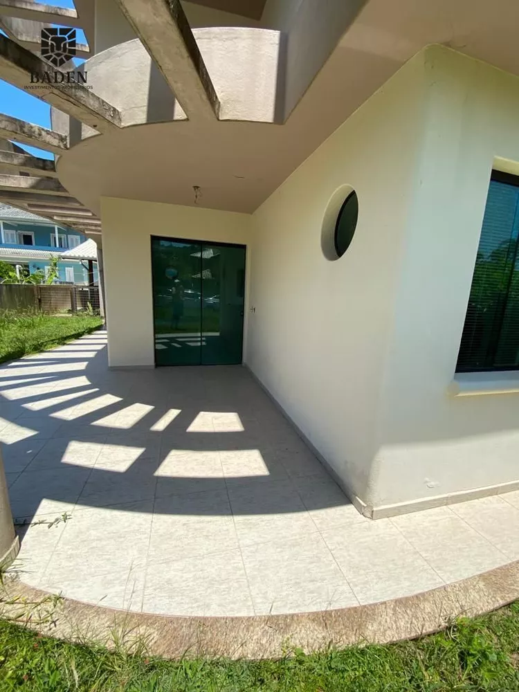 Casa, 3 quartos, 250 m² - Foto 1