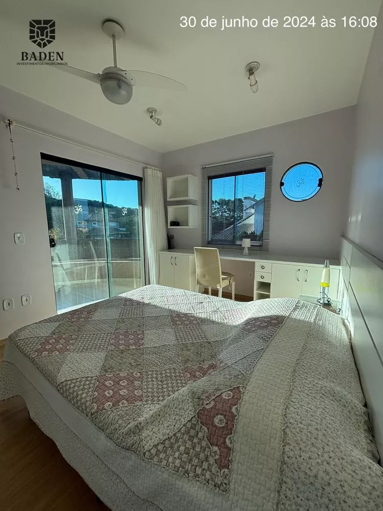 Casa, 3 quartos, 250 m² - Foto 2