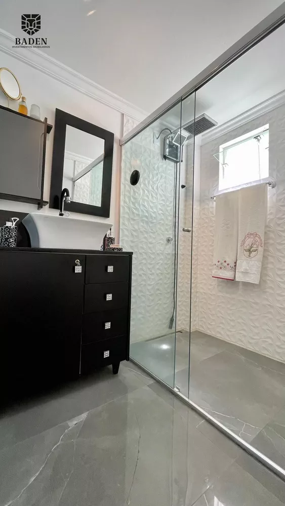 Apartamento, 3 quartos, 119 m² - Foto 2