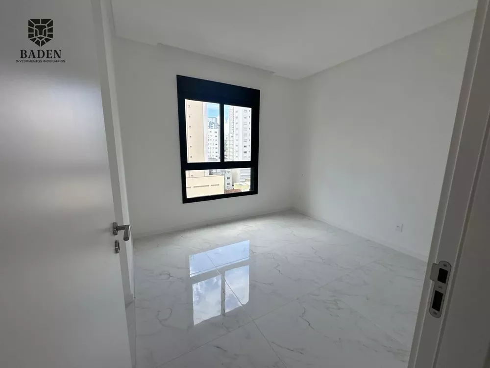 Apartamento, 3 quartos, 128 m² - Foto 3