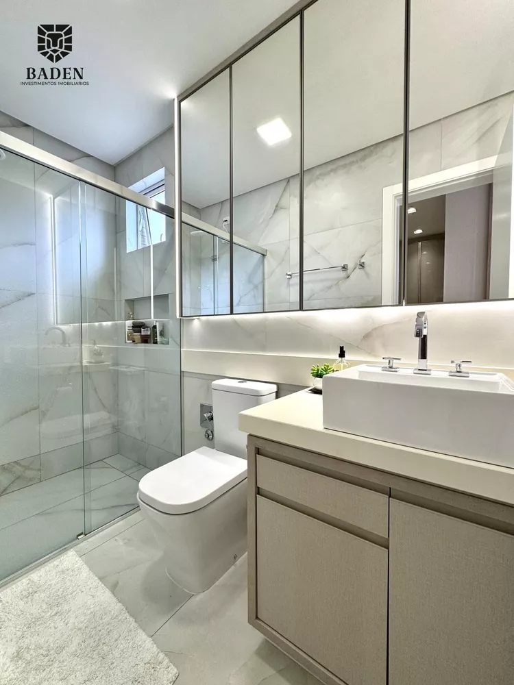 Apartamento, 4 quartos, 192 m² - Foto 1