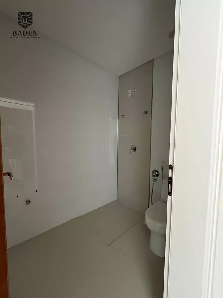 Apartamento, 3 quartos, 182 m² - Foto 10