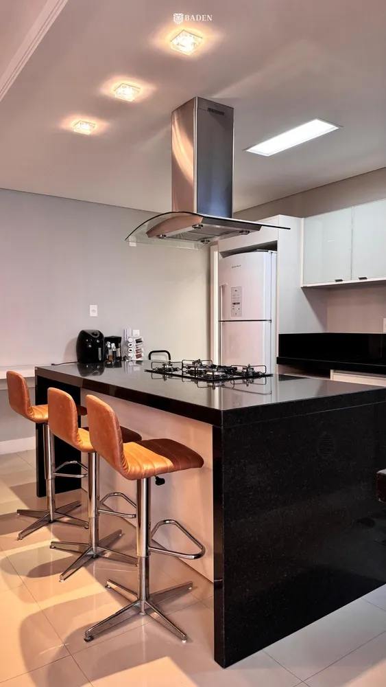 Apartamento, 3 quartos, 130 m² - Foto 3