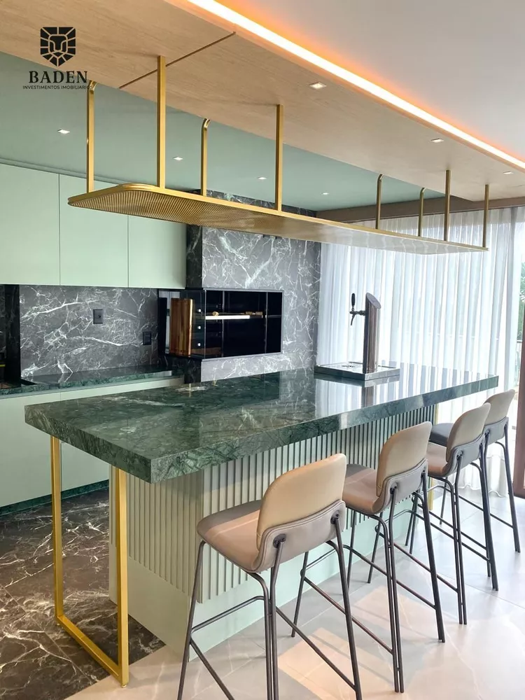 Apartamento, 3 quartos, 120 m² - Foto 2