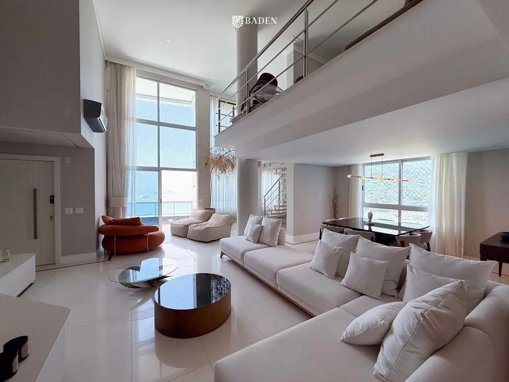 Apartamento, 3 quartos, 320 m² - Foto 2