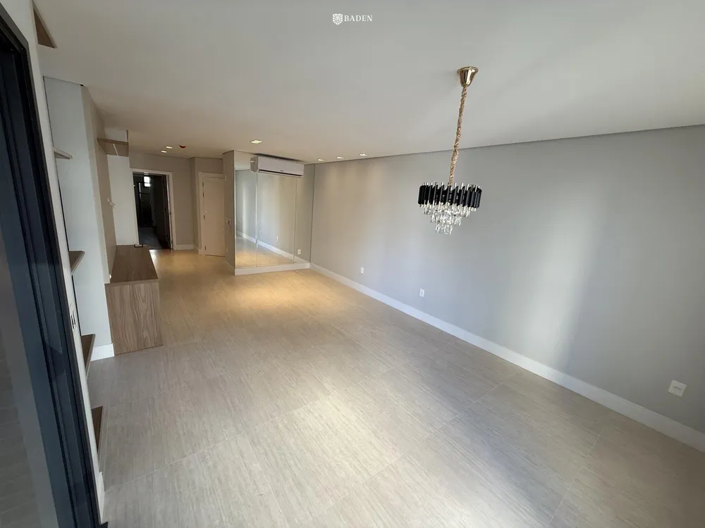 Apartamento, 3 quartos, 121 m² - Foto 1